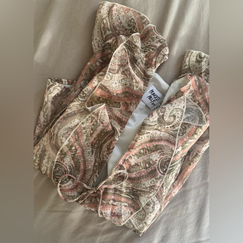 Paisley Ruffle Blouse - Picture 3 of 4
